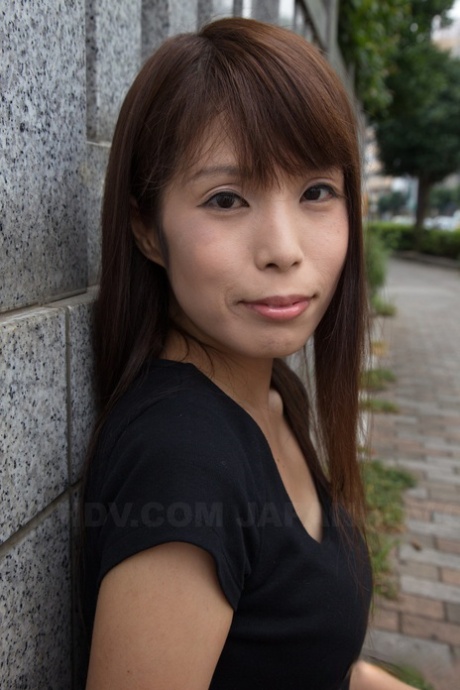 Shino Aoi porn model picture