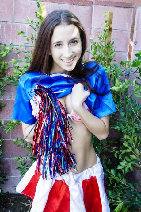 Belle Knox art star picture