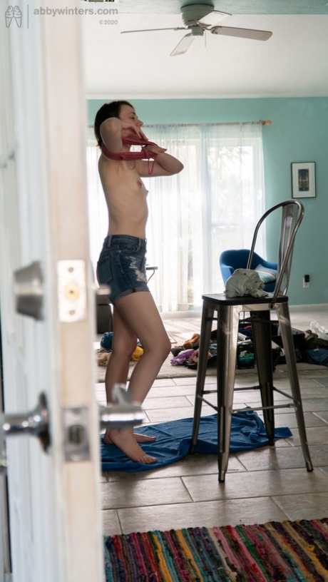 blonde short hair sister porno picture