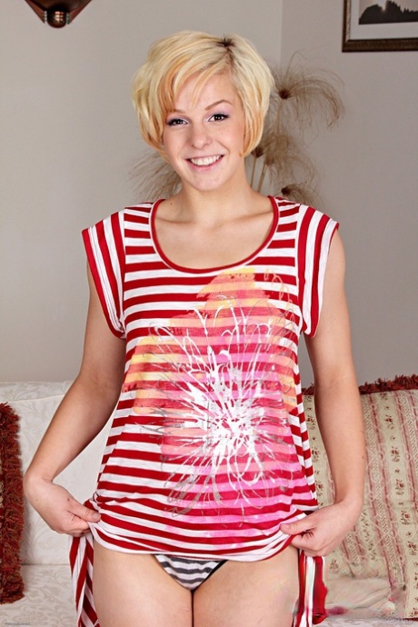 cute blonde short hair teen art xxx gallery